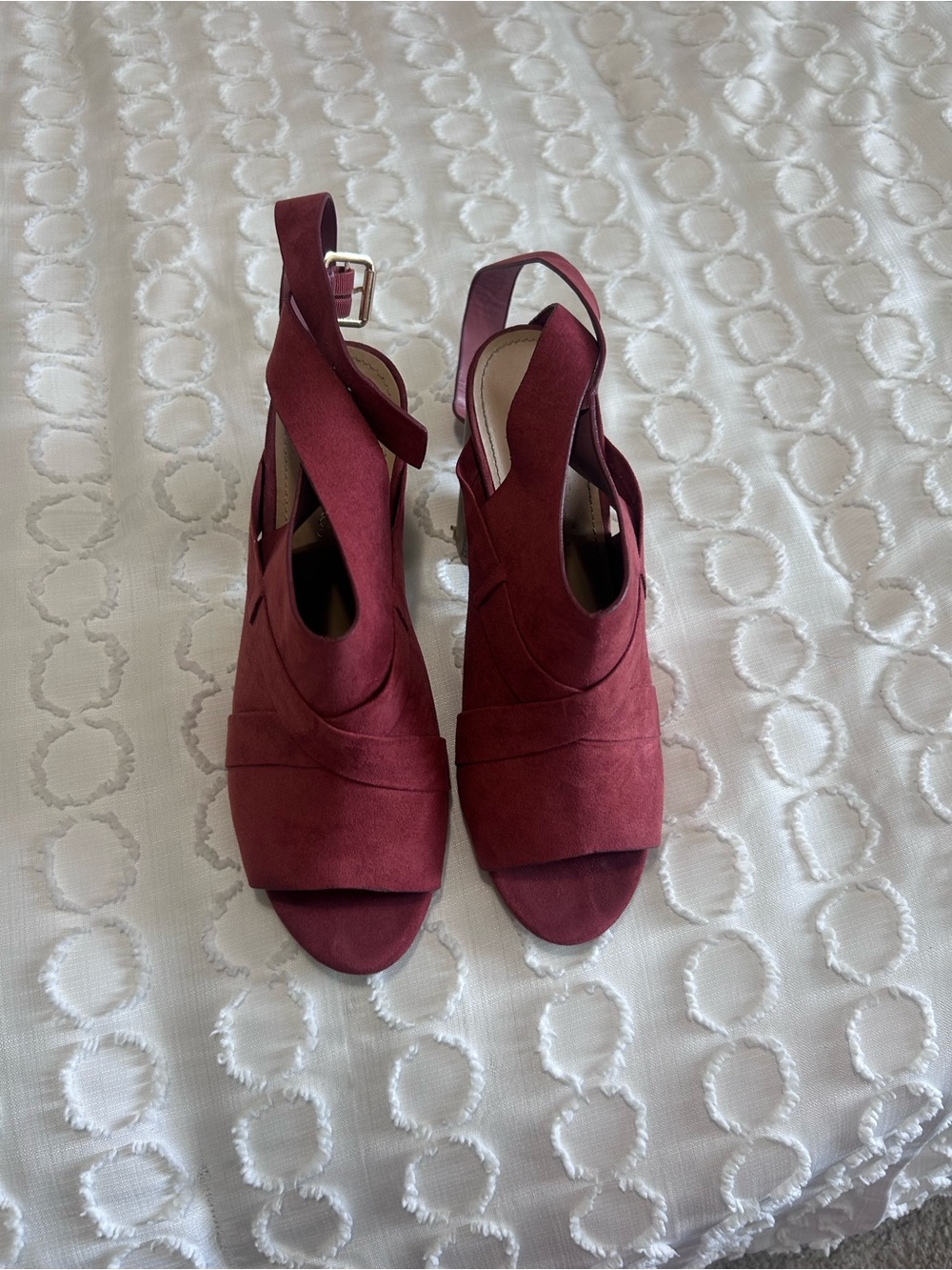 Shoe Dazzle Wine Suede Peep-Toe Slingback Heels